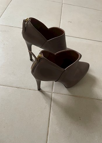 Deri Stiletto Topuklu Kadın Bot - Görsel 3