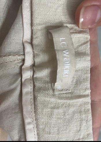 LC Waikiki Bej Keten Kadın Şort