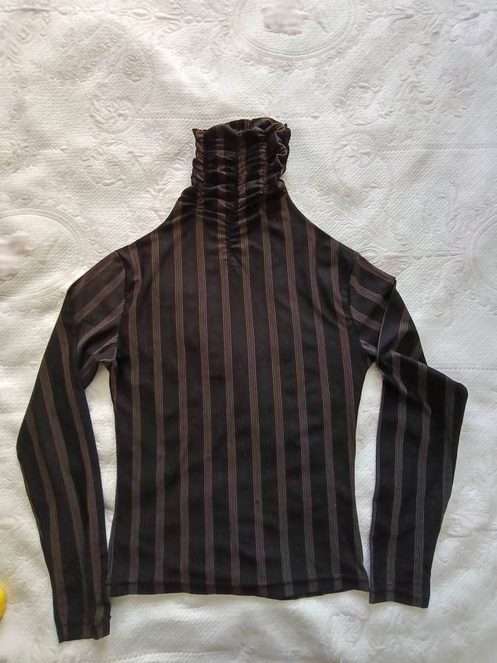 Kahverengi Çizgili Boğazlı Likralı - Görsel 4