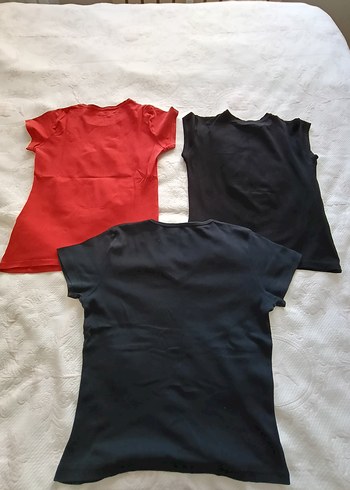 Üç Adet T-shirt - Görsel 3