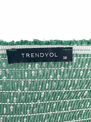 38 Beden yeşil Renk Trendyol & Milla Bluz %70 İndirimli.
