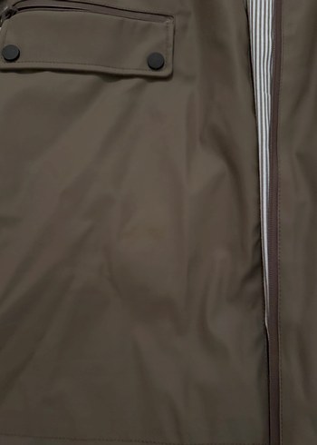 Kadın Gri Kapüşonlu Midi Yağmurluk - Görsel 2