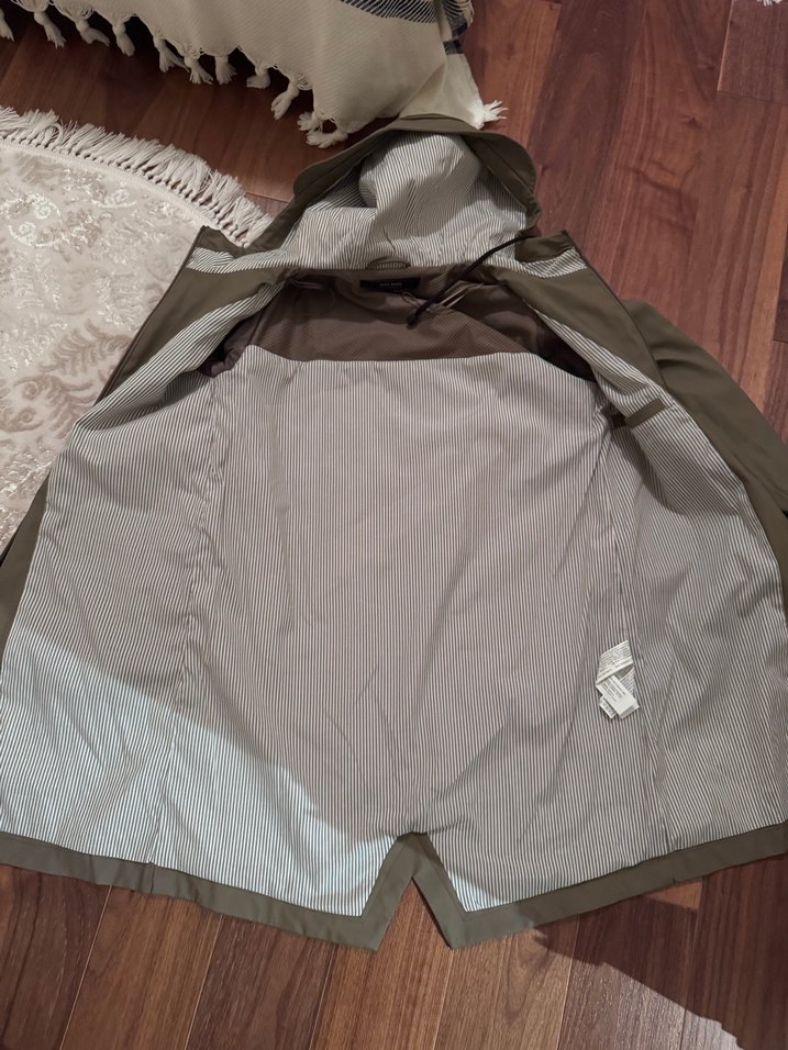 Kadın Gri Kapüşonlu Midi Yağmurluk - Görsel 3