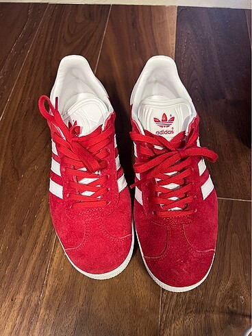 Adidas gazelle