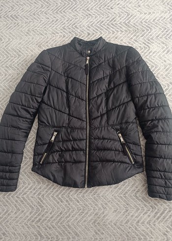 Kadın Siyah Fermuarlı Sokak Stili Mont Bershka