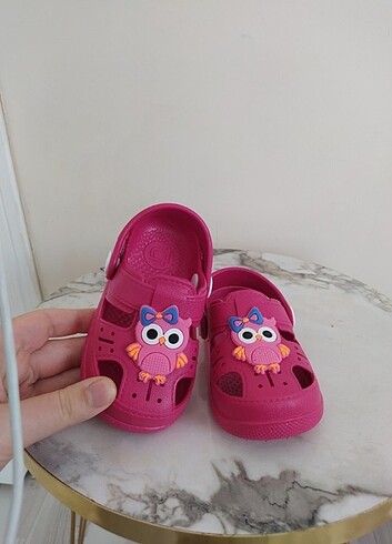 Crocs Yepyeni hiç giyilmedi 