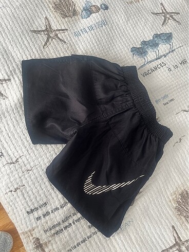 24-36 Ay Beden Orjinal Nike şort