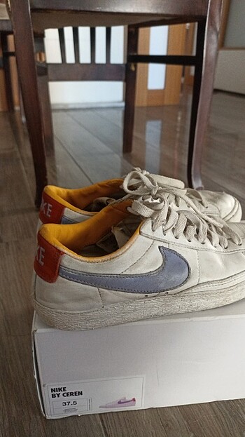 37,5 Beden beyaz Renk nike blazer kisa ozel tasarım 