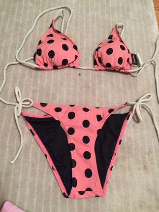 İpli bikini