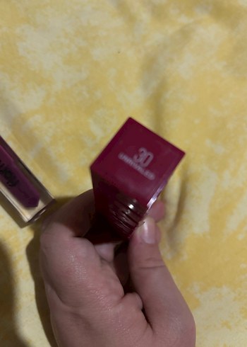 Bordo Renk Mat Ruj - Görsel 3