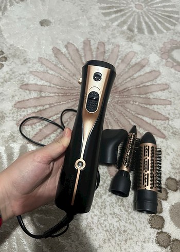 Siyah Saç Şekillendirici Fön Makinesi - Görsel 2