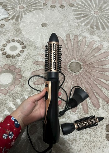 Siyah Saç Şekillendirici Fön Makinesi - Görsel 3