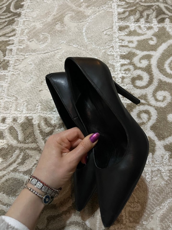 Siyah Parlak Yılan Desenli Stiletto Topuklu Kadın Ayakkabı - Görsel 5