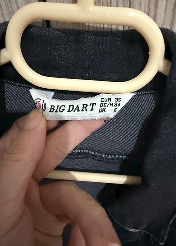 Siyah Kadın Kot Ceket - Görsel 2