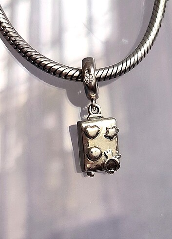 Beden Pandora charm / Çarm kapağı açılabilir bavul