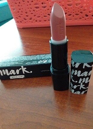 Sıfır avon markali ruj