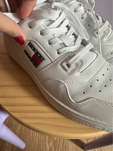 38 Beden Tommy hilfiger sneaker