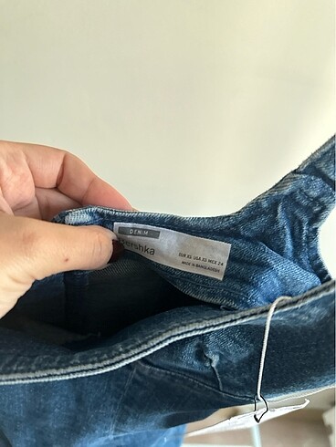 xs Beden mavi Renk Bershka denim elbise
