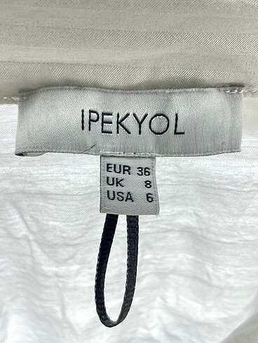 36 Beden beyaz Renk ipekyol Gömlek %70 İndirimli.