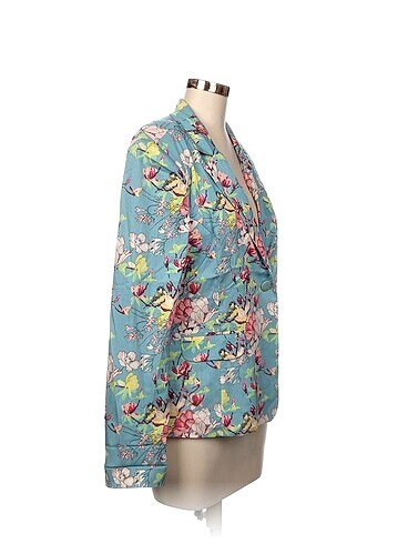 Batik Batik Blazer %70 İndirimli.