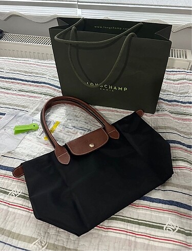 longchamp le pliage M size
