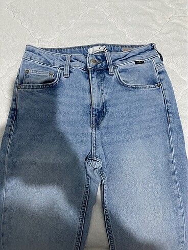 36 Beden Mavi jean
