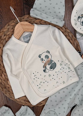 Pamuklu Panda Nakışlı Erkek Bebek Hastane Çıkış Seti - Görsel 3