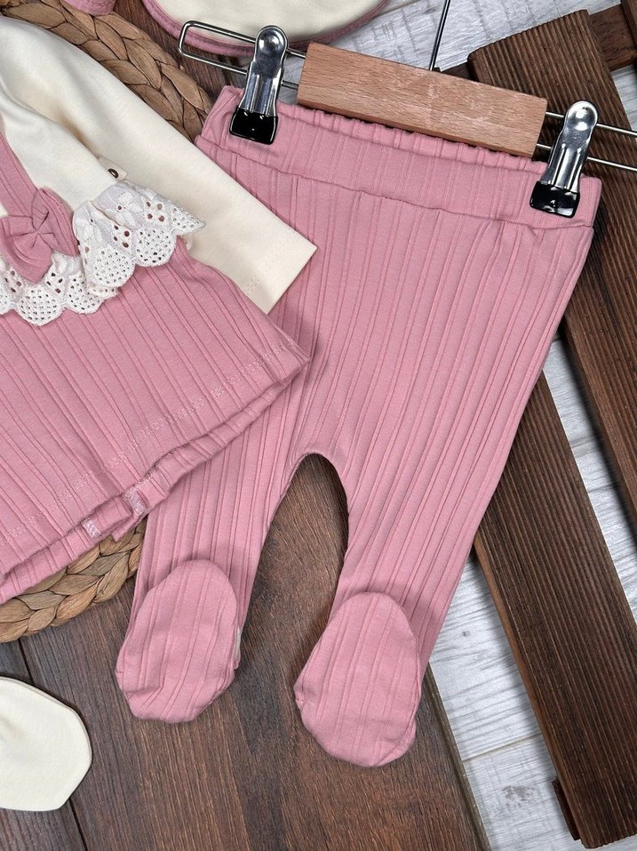  KAÇIRILMAYACAK ŞIKLIK: Fiyonk Detaylı Pudra Bebek Seti  - Görsel 4