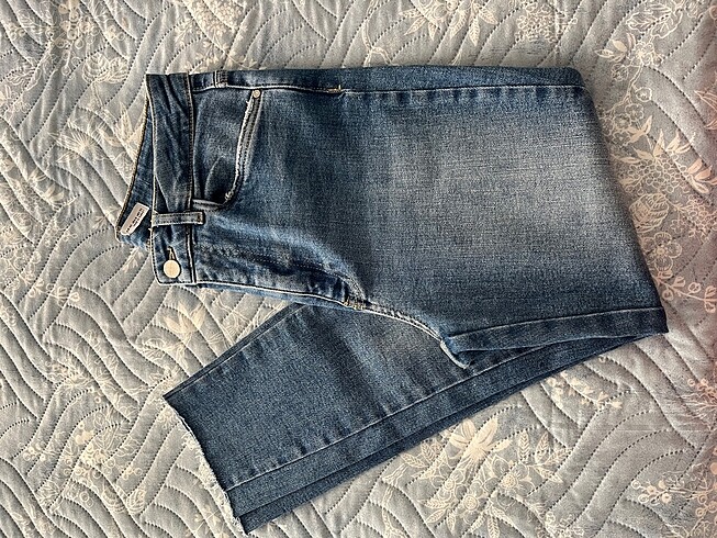 Zara Zara Jean