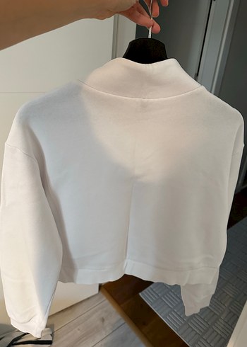 Yarım Fermuarlı Beyaz Crop Sweatshirt - Görsel 5
