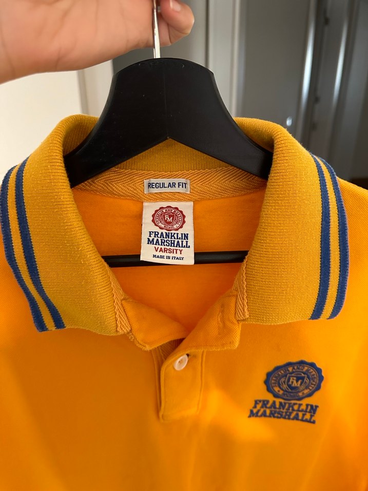 Sarı Düğmeli Kısa Kollu Polo Tişört - Görsel 4