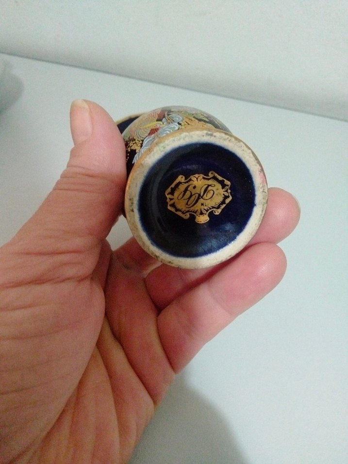 Altın Renkli Koyu Küçük Vazo - Görsel 5