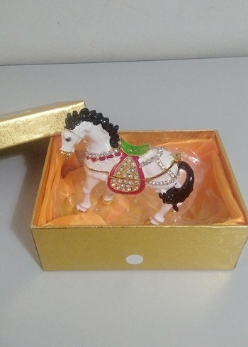 Metal Taşlı Süslü At Biblosu - Görsel 14