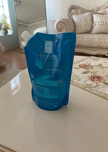 La Roche-Posay Yüz Temizleme Jeli Refill 400 ml