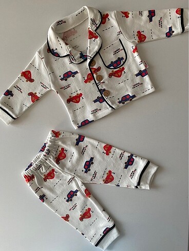 Araba Baskılı Pijama Takımı