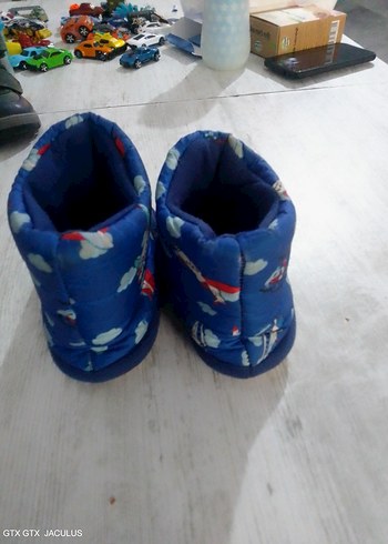 Mavi Desenli Erkek Çocuk Ev Terliği 23-24 - Görsel 3