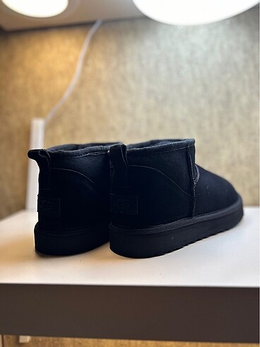 37 Beden Klasik mini Ugg
