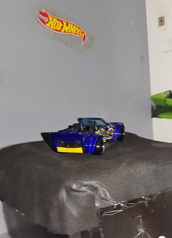 Beden Hot Wheels Fast Gassin