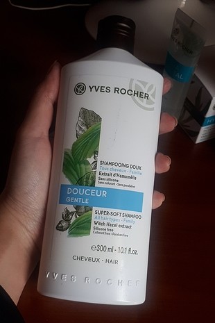 Yves Rocher Yumuşatıcı ve Besleyici Çocuk ve Yetişkin Şampuanı