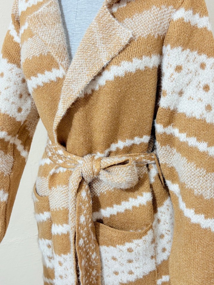 Bej Uzun Örgü Kadın Hırka - Görsel 2