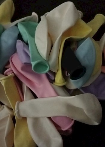 Pastel Renkli Parti Balonları