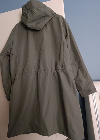 Kapüşonlu haki rüzgarlık regular fit - Görsel 11