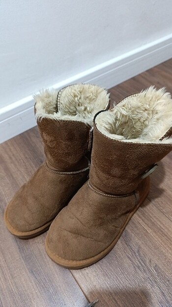 34 Beden UGG bot 34 numara 