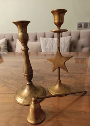 Parlak pirinç Mumluk şamdan  ve mum söndürme aleti - Görsel 2