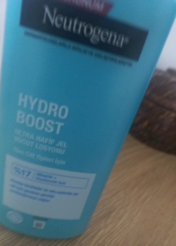 Neutrogena Hydro Boost Jel Vücut Losyonu 400 ml - Görsel 4