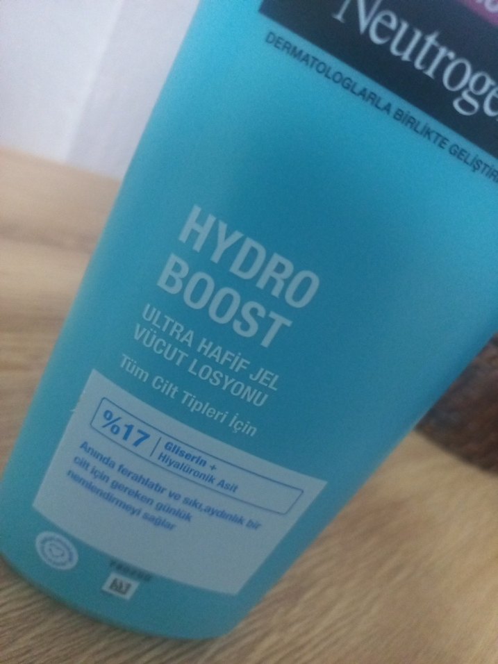 Neutrogena Hydro Boost Jel Vücut Losyonu 400 ml - Görsel 3