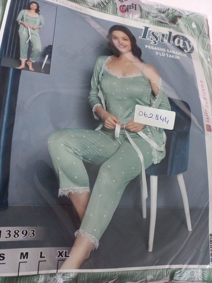 Isılay Yeşil Desenli Mini Kadın Pijama Takımı - Görsel 5