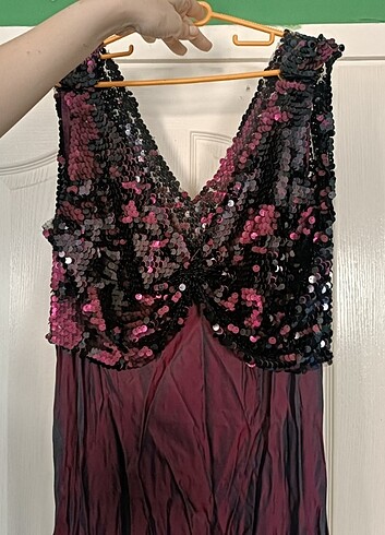 İki Parçalı Pul Payetli Bordo Abiye 44-46 bedene uyar - Görsel 3