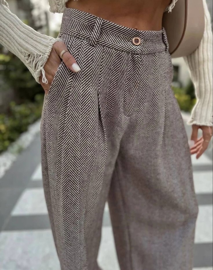 Kahverengi Bol Kesim Örme Kumaş Kadın Pantolon - Görsel 3