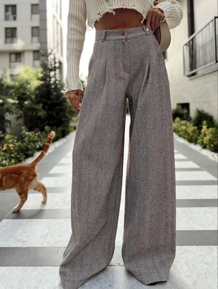 Kahverengi Bol Kesim Örme Kumaş Kadın Pantolon - Görsel 4